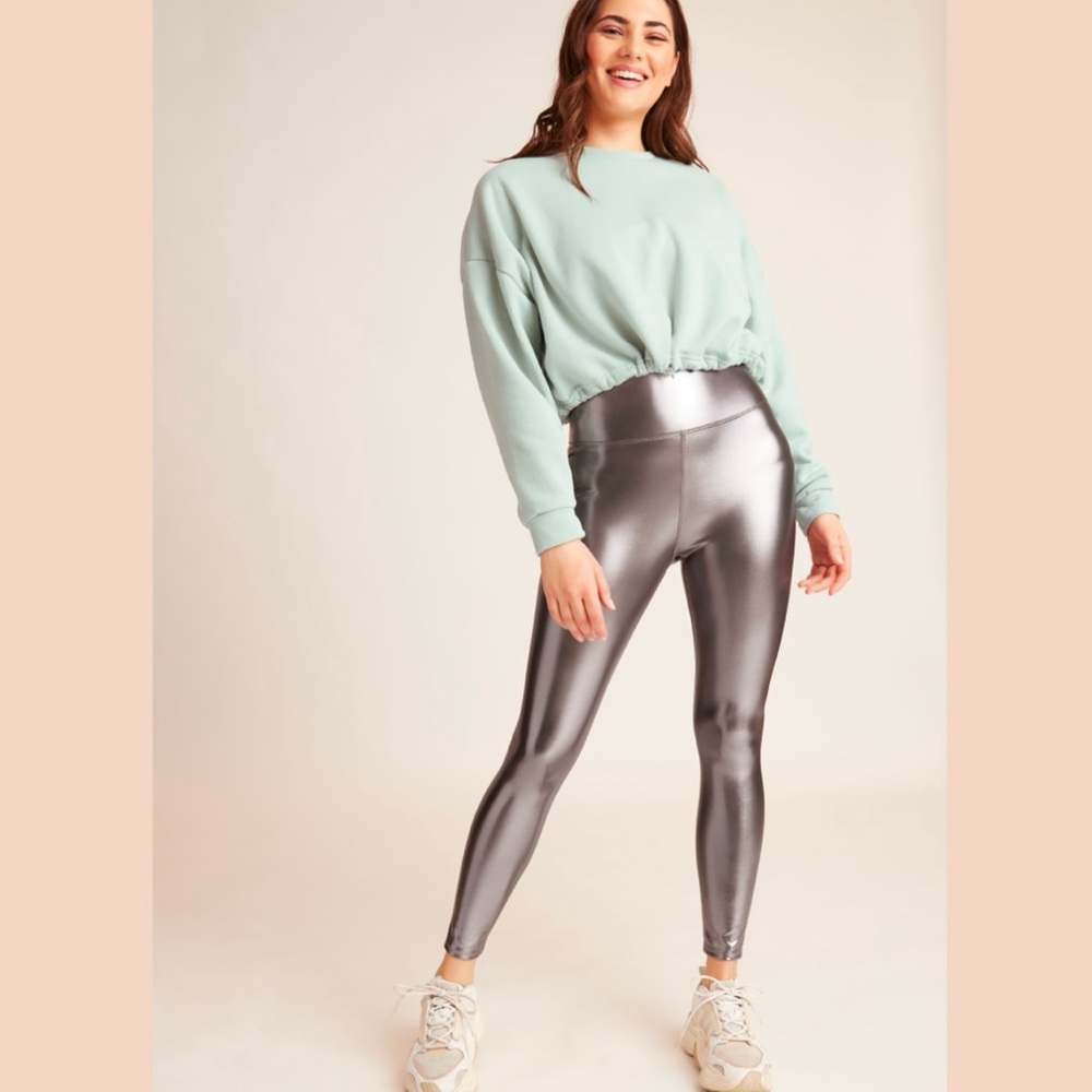 Knix x The Birds Papaya Metallic Sculpt High Rise Leggings in Titanium. Size XL